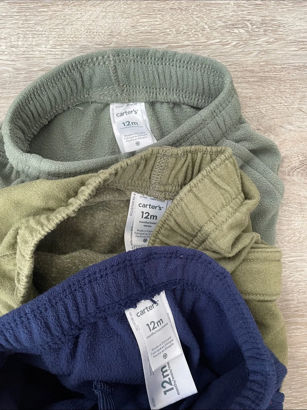 Carter’s bottoms bundle size 12 months